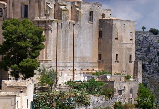 33 Matera